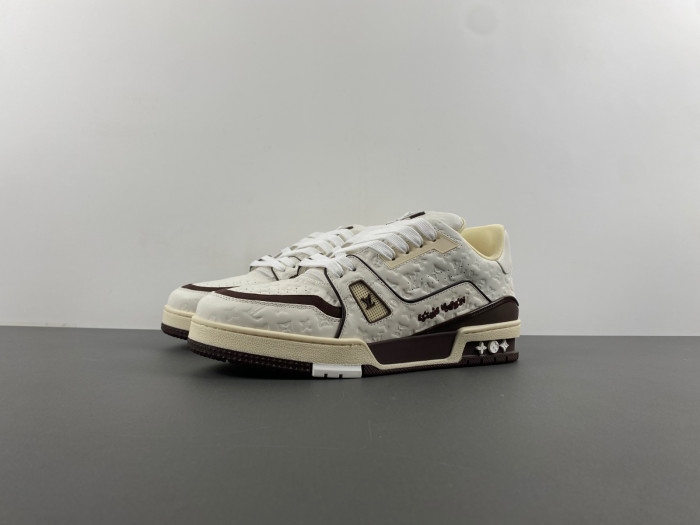LOU1VTON trainer (EU47)