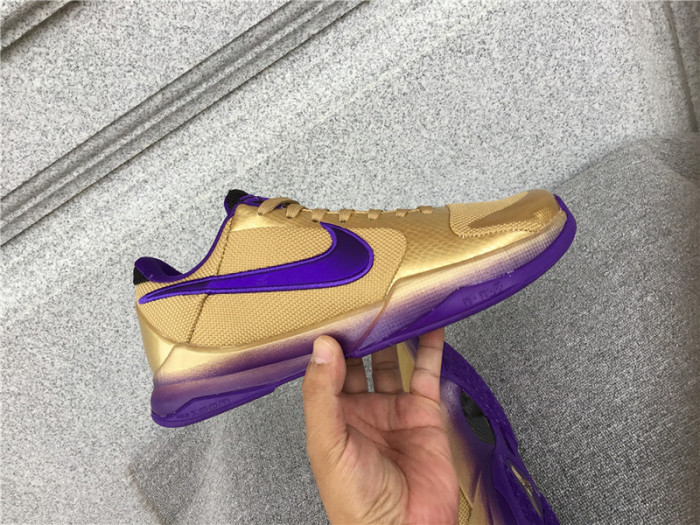 nike undefeated x zoom kobe 5 protro